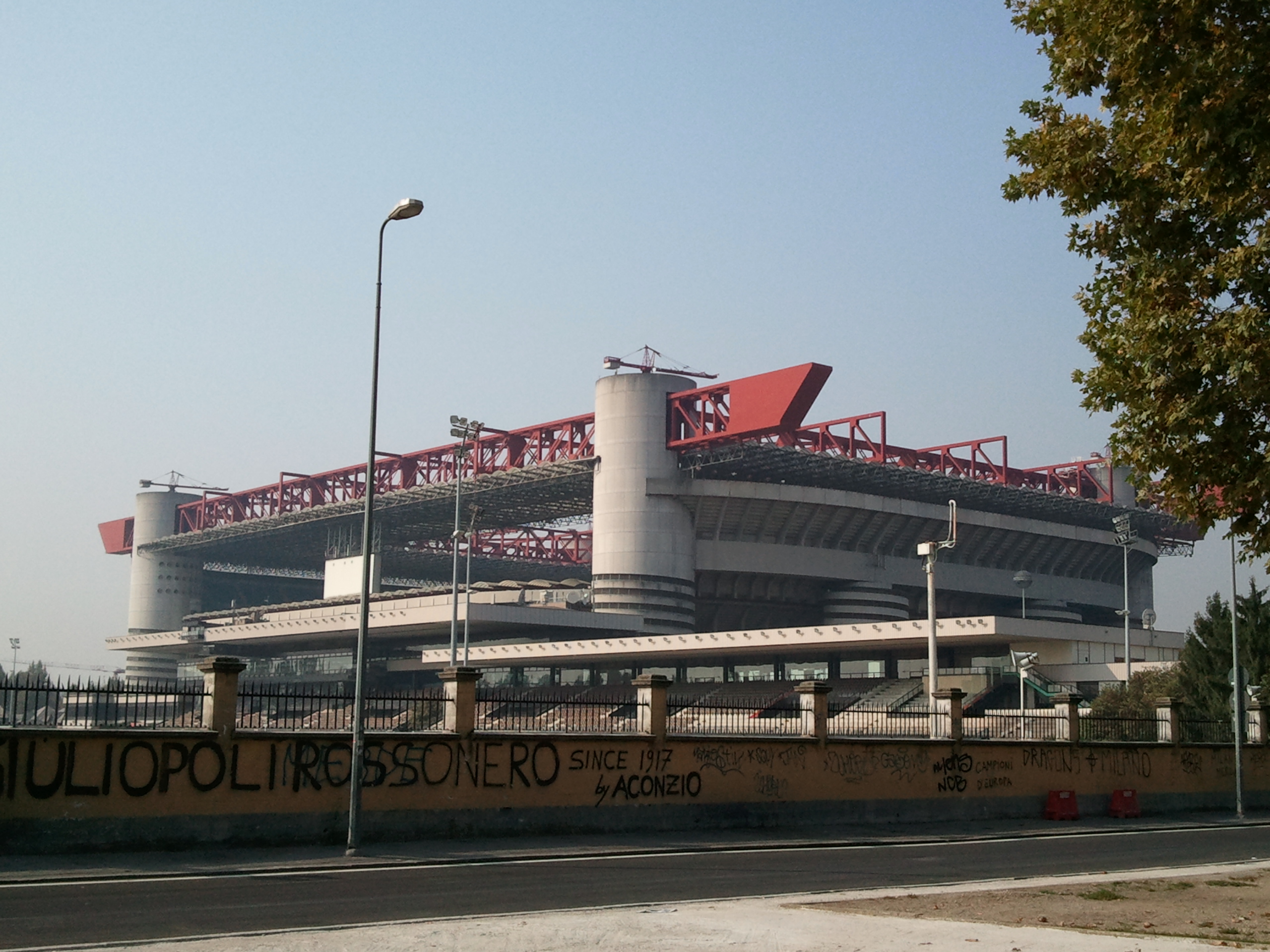 Nhận định AC Milan vs Lecce trước giờ bóng lăn